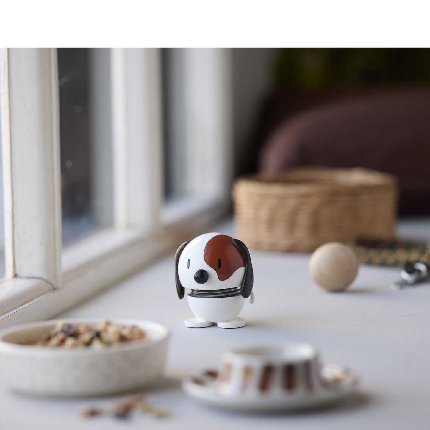 Hoptimist "Dog S, white" von Hoptimist