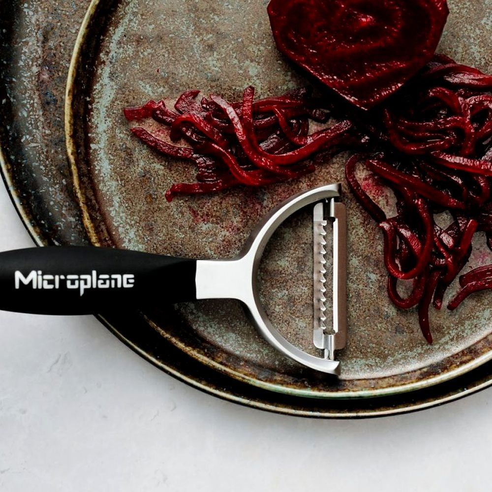 Schäler "Y-Profi Julienne" von Microplane