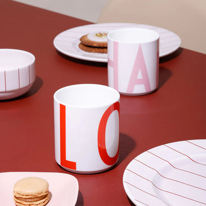 Becher XL "Happy, Pink" von Design Letters