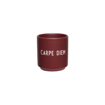 Mini Becher "Carpe Diem" von Design Letters