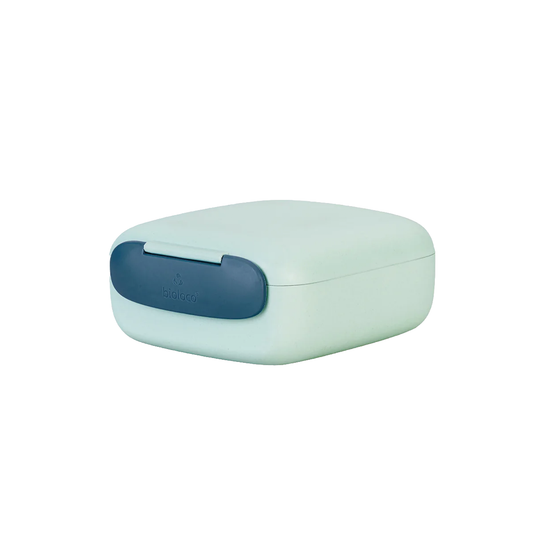 Lunchbox "13 x 14cm, morning mist" von chic.mic