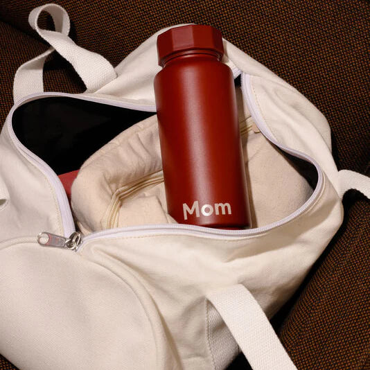 Isoflasche "Mom, burgundy" von Design Letters