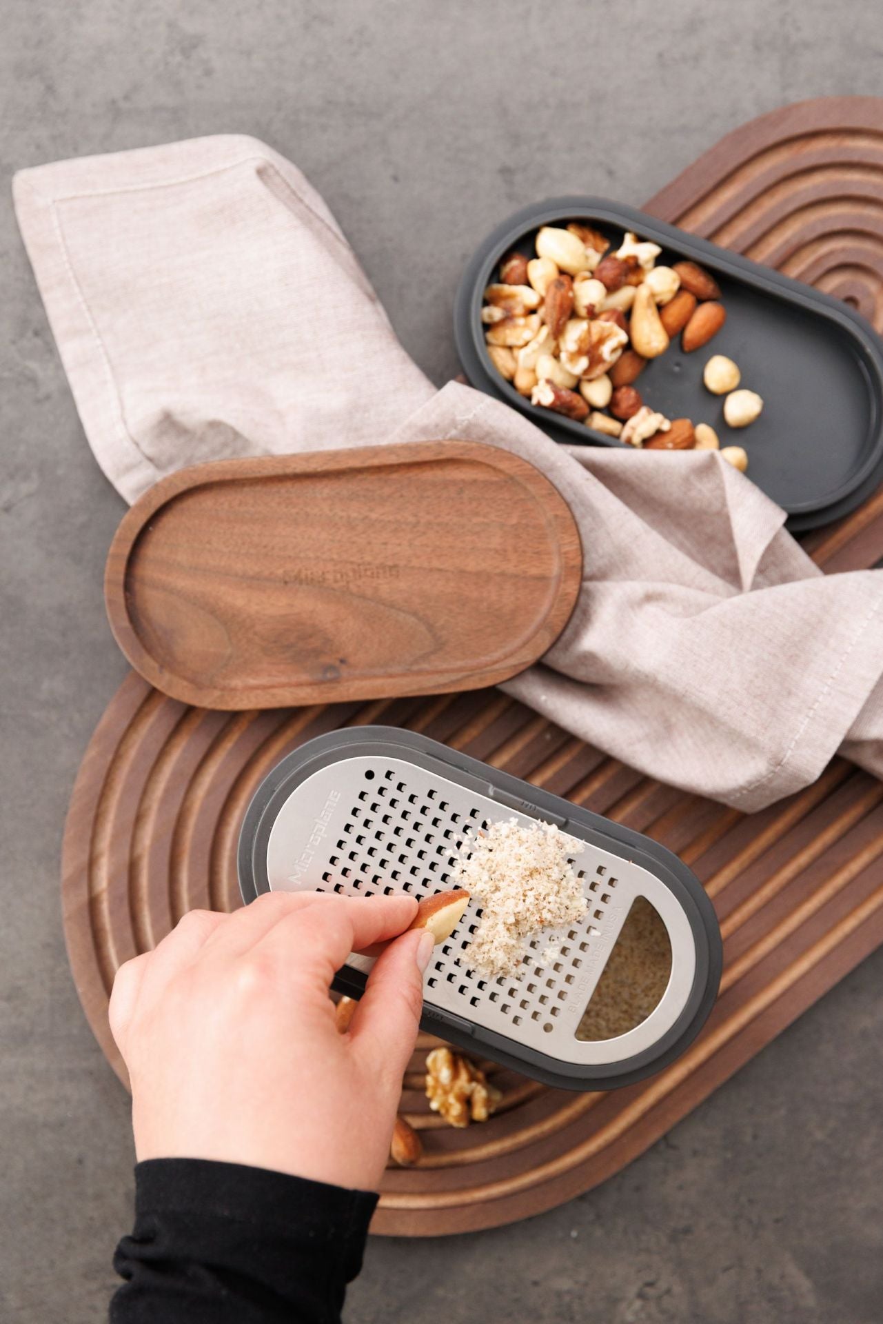 Käsereibe/ Behälter von Microplane